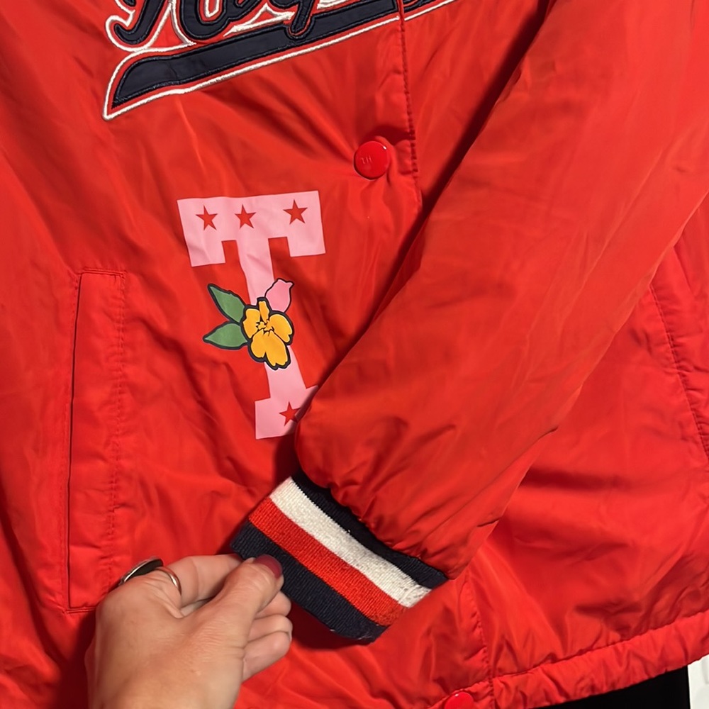 Tommy Hilfiger Button Fleece Varsity Jacket! - Picture 9 of 13